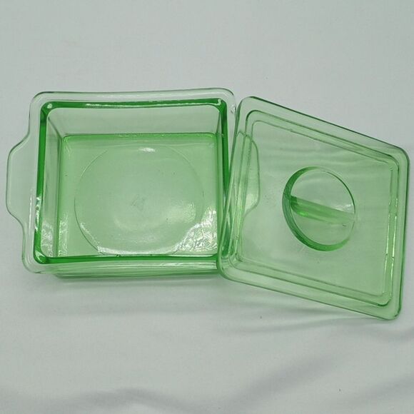Vintage Uranium Glass Anchor Hocking Fridge Box With Lid - Picture 4 of 7